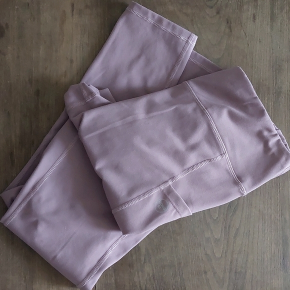 Along Fit Leggings - Picture 1 of 12